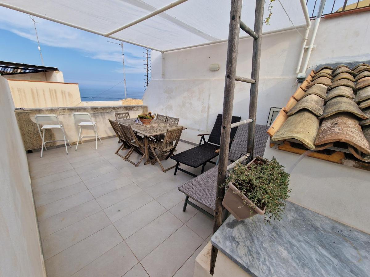 Sea-View Terrace & Bikes Moon Ortigia Holiday Home Syracuse Ngoại thất bức ảnh